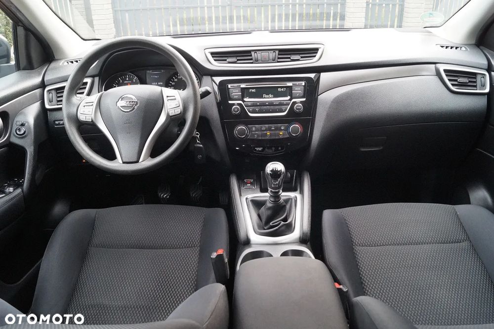 Nissan Qashqai 1.2 DIG-T N-Vision - 6
