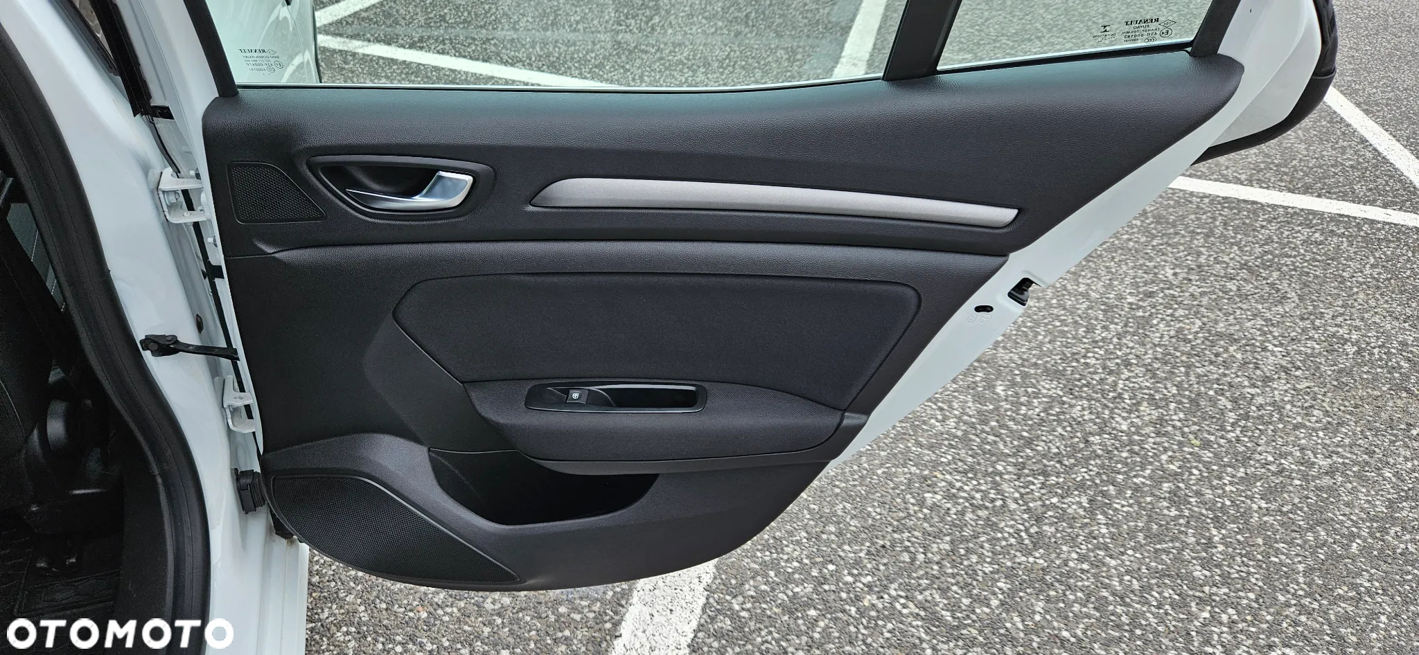 Renault Megane 1.3 TCe FAP Zen - 18