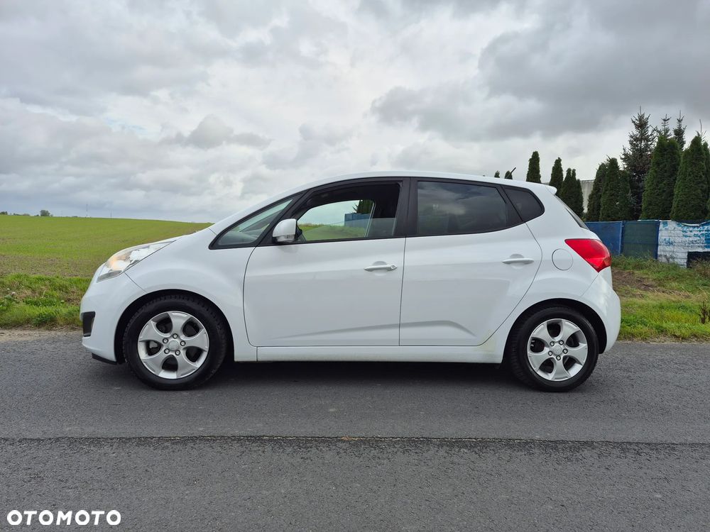 Kia Venga - 5