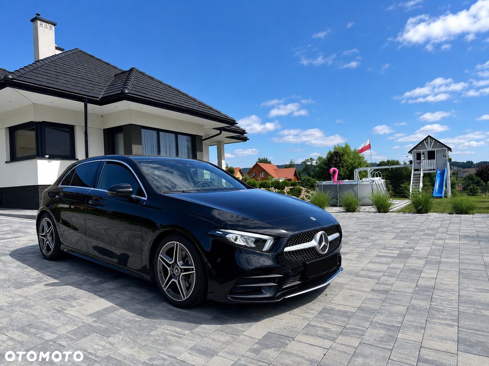 Mercedes-Benz A-Class 2018 photo 2
