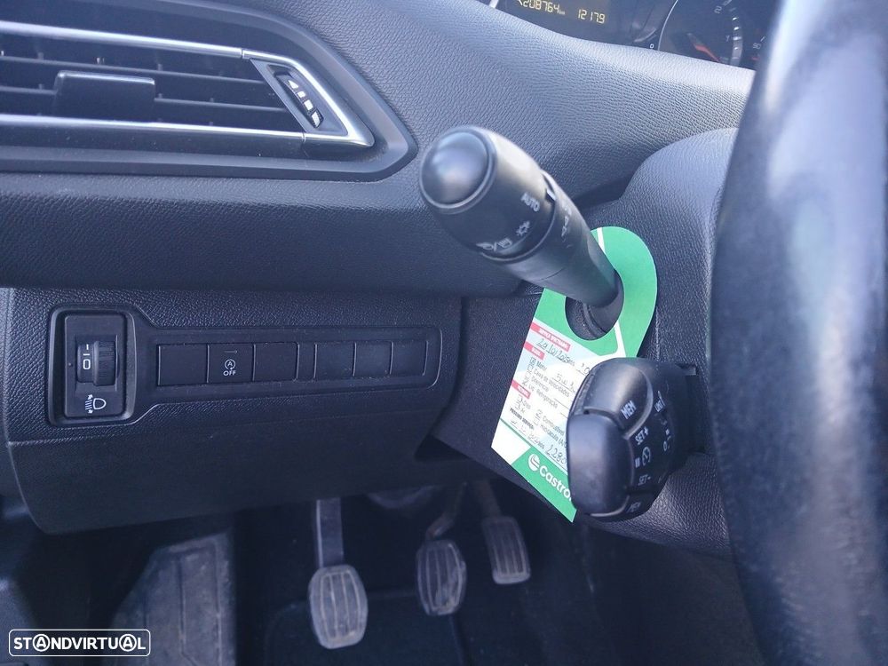 Peugeot 308 SW 1.5 BlueHDi Active - 18