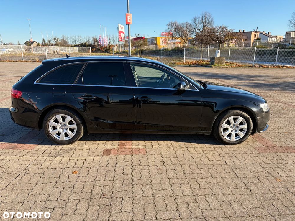 Audi A4 Avant 2.0 TDI DPF quattro S tronic Ambiente - 6