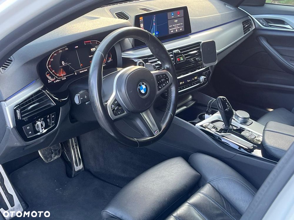 BMW Seria 5 520d M Sport Edition - 21