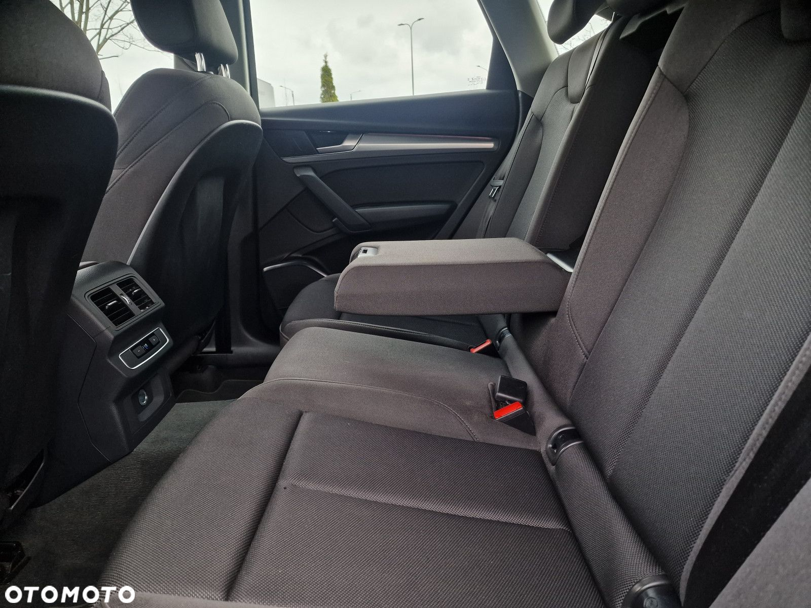 Audi Q5 Sportback - 11