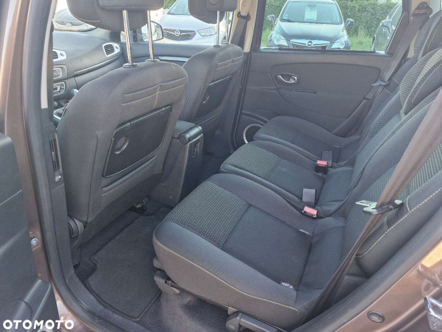 Renault Grand Scenic - 17