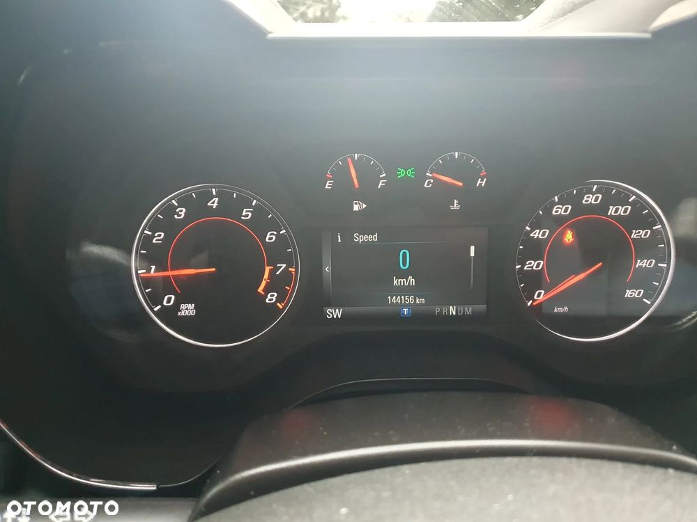 Chevrolet Camaro Coupe 2.0 - 8