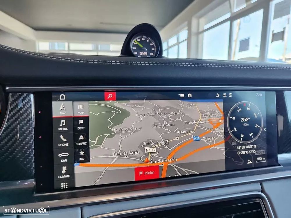 Porsche Panamera 4 E-Hybrid Platinum Edition - 39