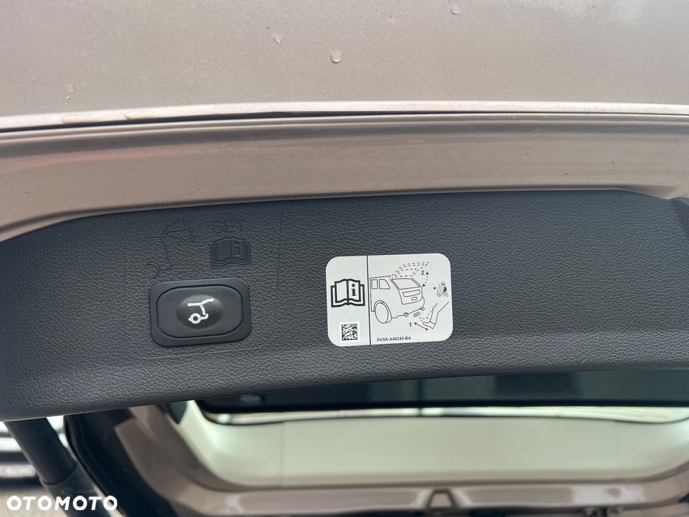 Ford Kuga 1.5 EcoBoost 4x4 Vignale - 22