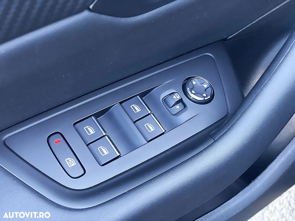 Peugeot 508 Plug-In Hybrid 225 e-EAT8 GT Pack - 21