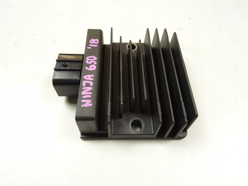 KAWASAKI NINJA 650 REGULATOR NAPIĘCIA 17-19 - 5