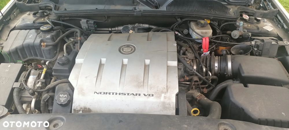 Cadillac Deville - 15