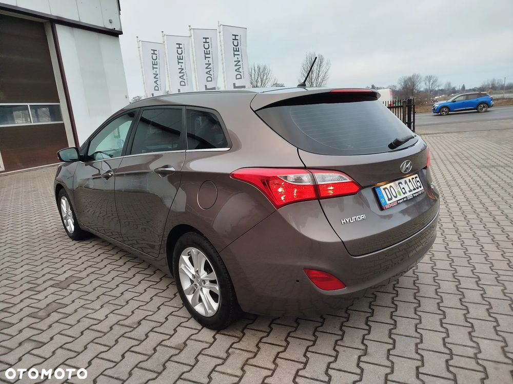 Hyundai i30 1.6 Premium - 6