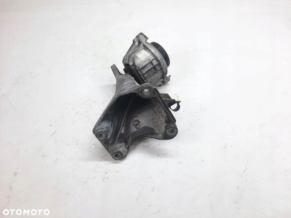 ŁAPA WSPORNIK PODUSZKA SILNIKA BMW 3 E90 E91 6781916 - 4