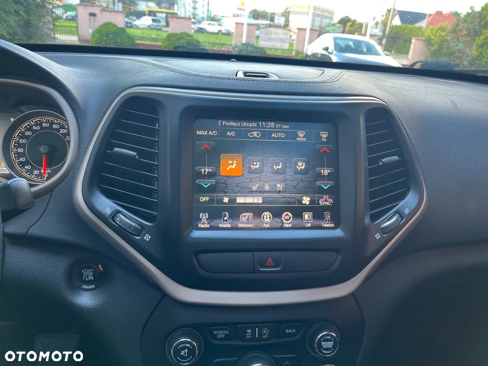 Jeep Cherokee 3.2 V6 Pentastar Active Drive I Automatik Limited - 30