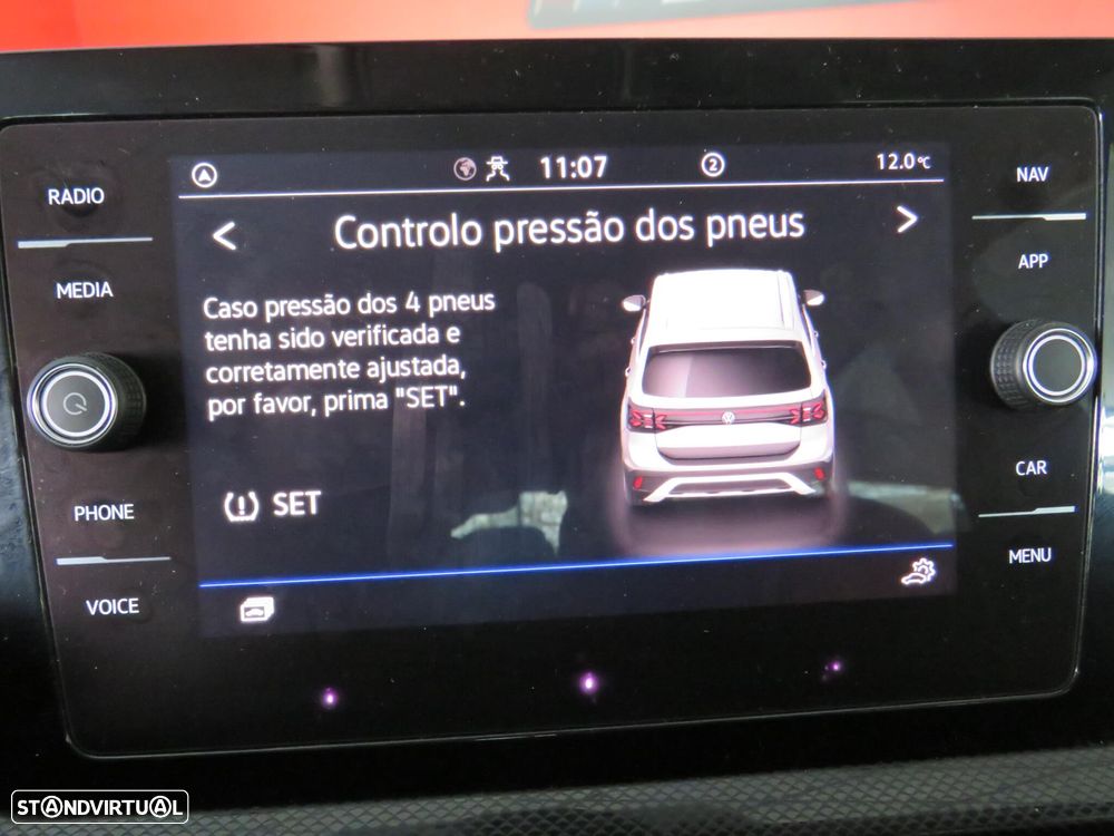 VW T-Cross 1.0 TSI Urban DSG - 36