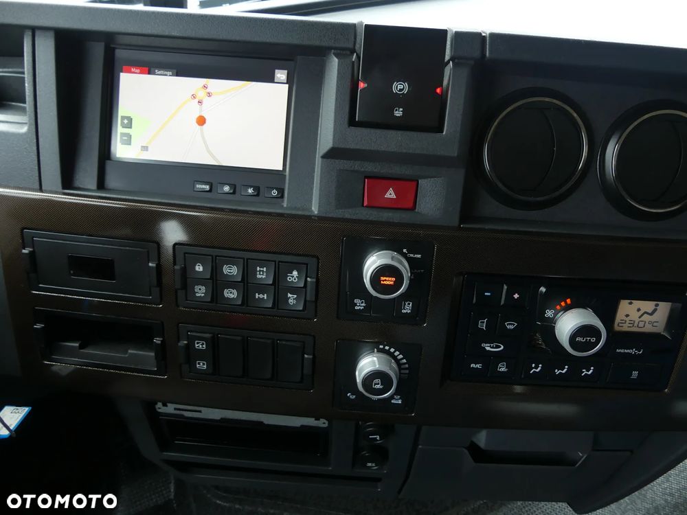 Renault T440 6x2 / FIRANKA 8.10m / EURO 6 / KLIMATYZACJA POSTOJOWA / - 34