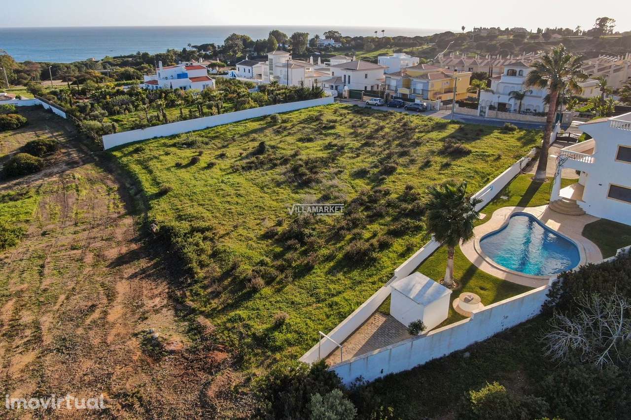 Fantástico terreno situado na praia de São Rafael - Grande imagem: 2/10