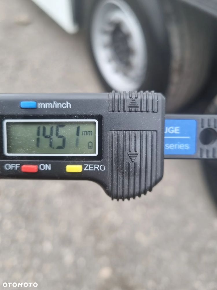 Schmitz Cargobull SCB*S3B - 12