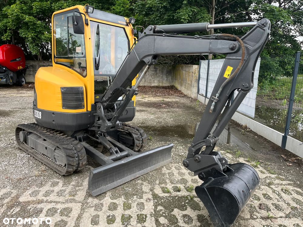 Volvo ECR28 - 2