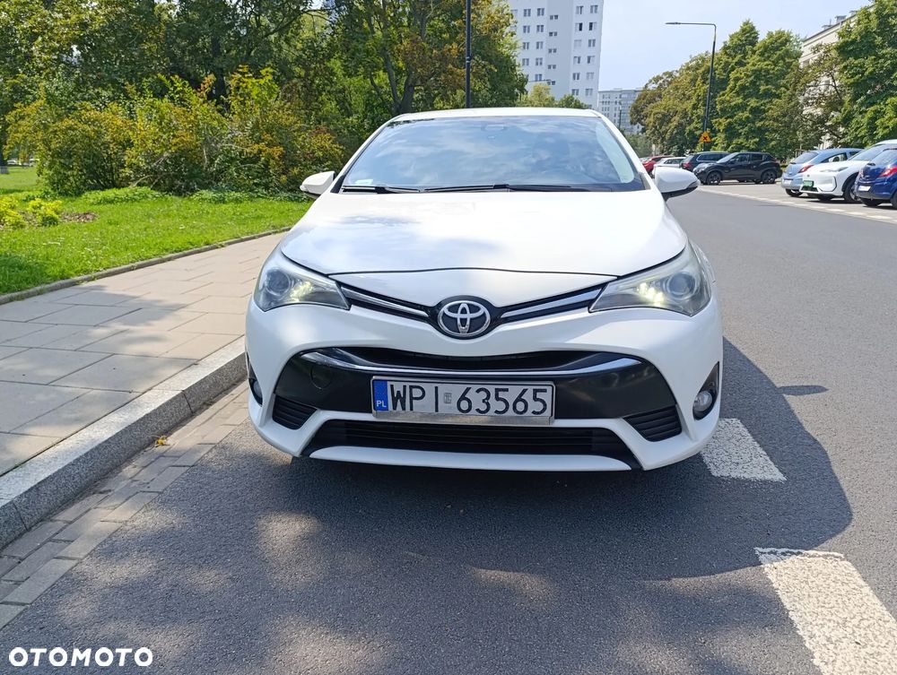 Toyota Avensis 1.8 Active - 4