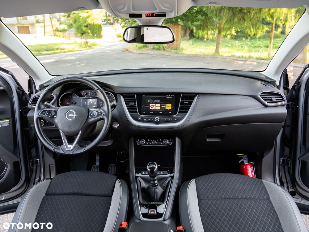 Opel Grandland X 1.2 Start/Stop Business INNOVATION - 29