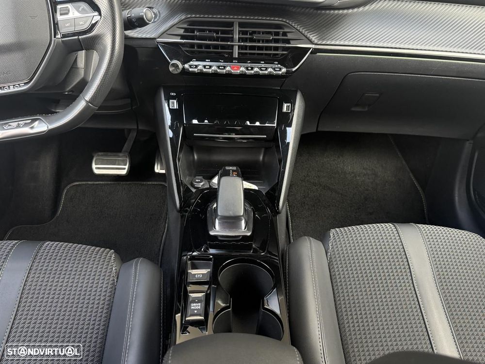 Peugeot e-208 50 kWh GT - 37