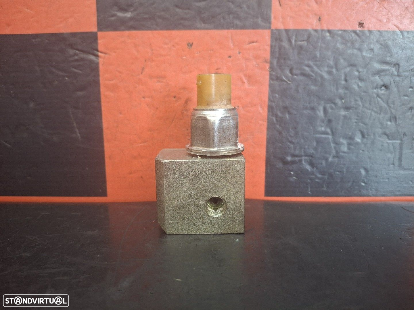 Interruptor Isuzu Elf Camião De Plataforma/Chassis (Nkr8_, Nkq8_) - 2