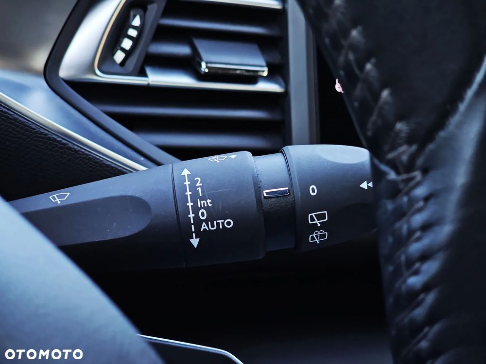 Peugeot 308 1.5 BlueHDi Active Pack Business S&S - 21