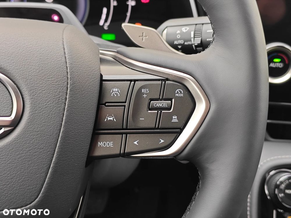 Lexus NX 350h Prestige AWD - 29