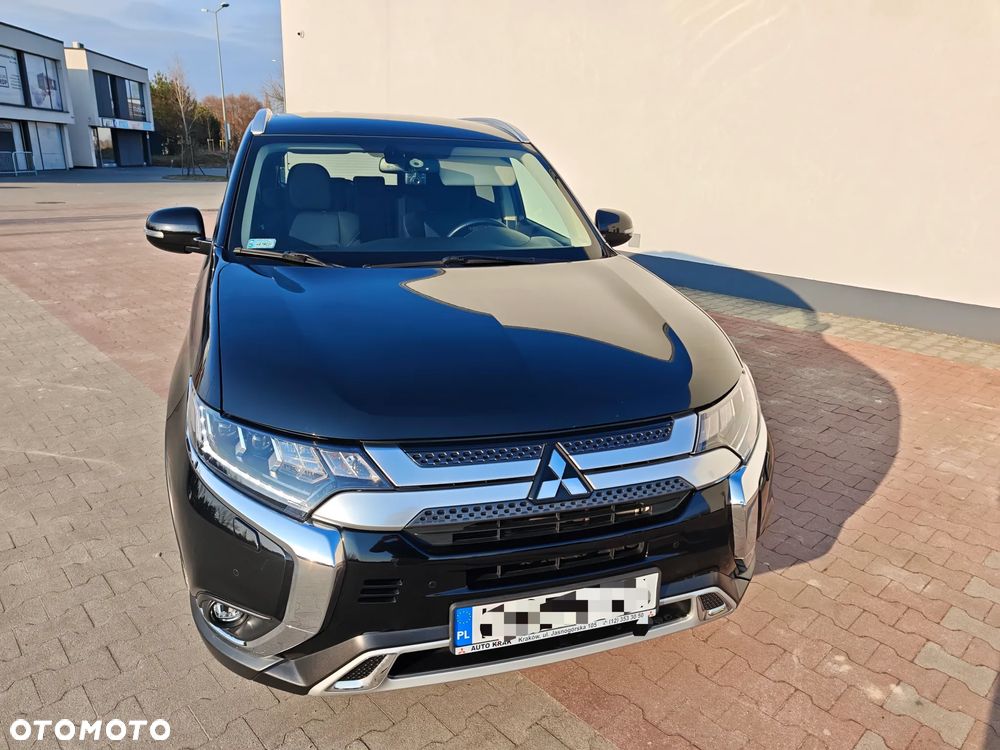 Mitsubishi Outlander 2.0 Intense + SDA 4WD CVT - 12