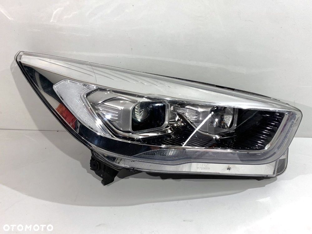 REFLEKTOR PRAWY PRZÓD XENON  FORD KUGA II (DM2) 2012 - 2022 1.5 EcoBoost 110 kW [150 KM] benzyna - 1