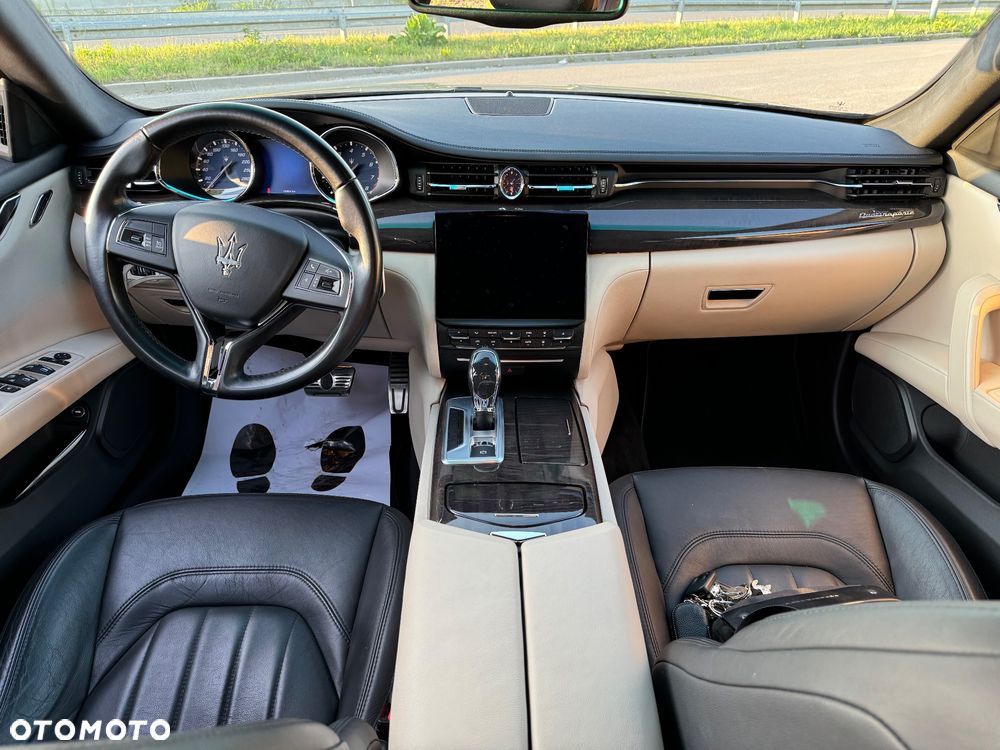 Maserati Quattroporte Q4 S - 30