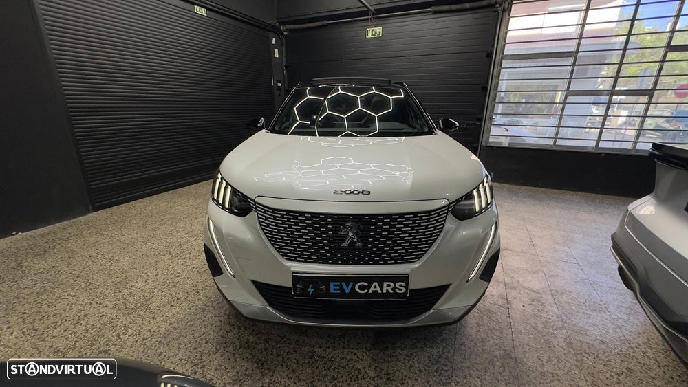 Peugeot e-2008 GT+ - 3