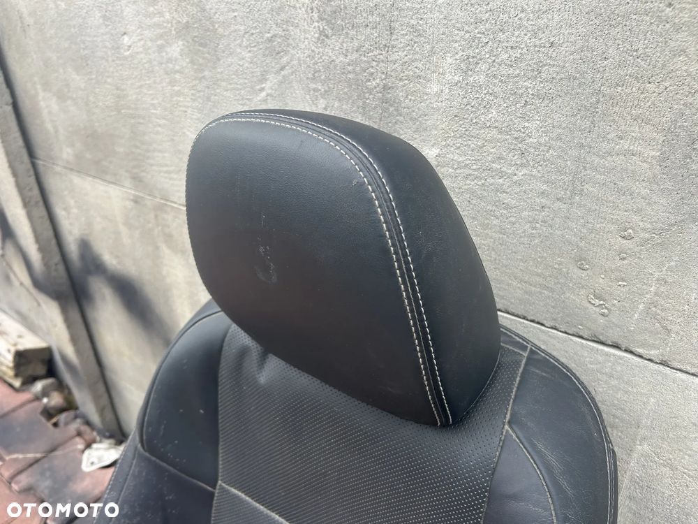 LEXUS GS IV 2012- FOTEL PRAWY PRZÓD PRZEDNI PASAŻER PASAŻERA ZAGŁÓWEK OPARCIE - 10