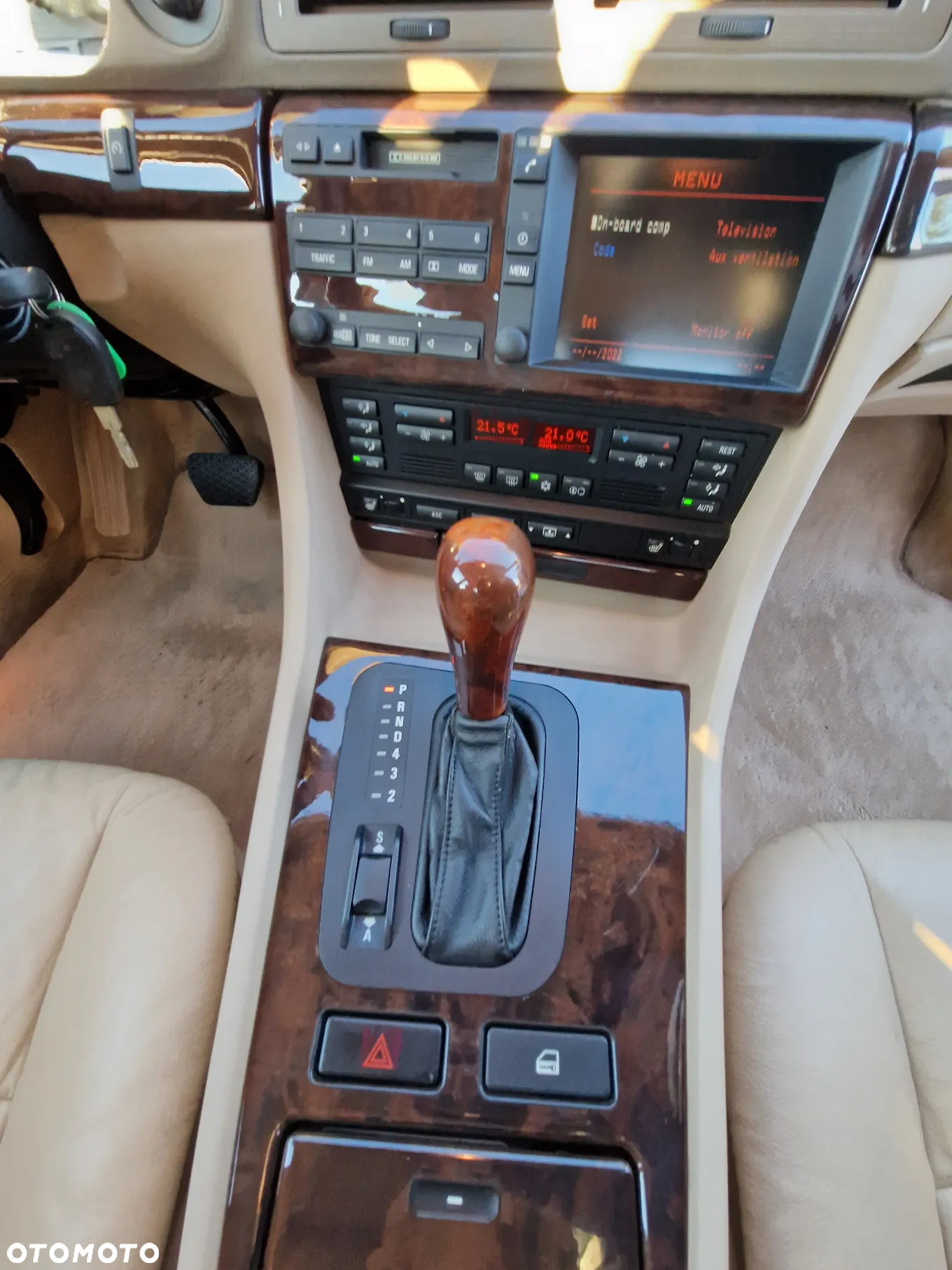 BMW Seria 7 740i V8 - 15