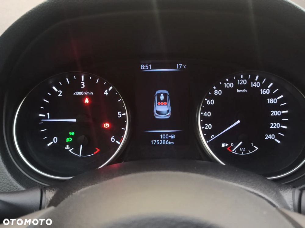 Nissan Qashqai 1.6 dCi I-Way - 19