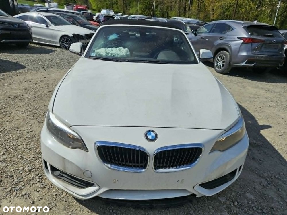 BMW Seria 2 - 17