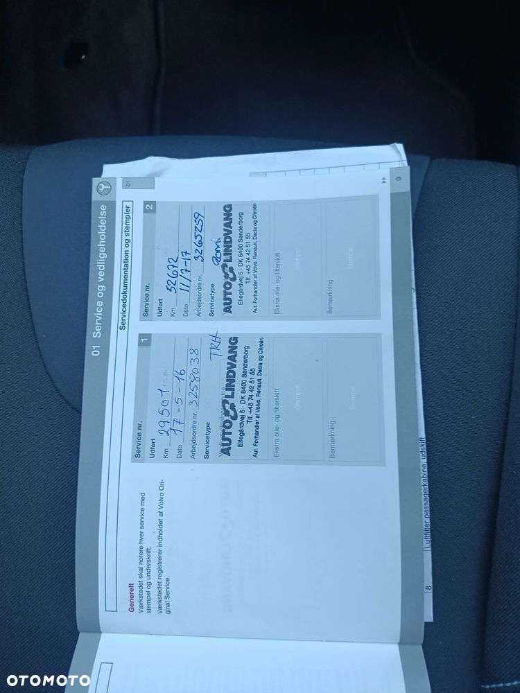 Volvo V40 D3 - 24