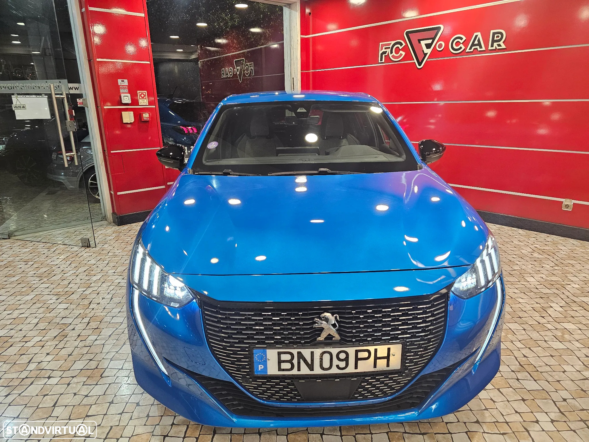 Peugeot 208 1.2 PureTech GT Line - 33