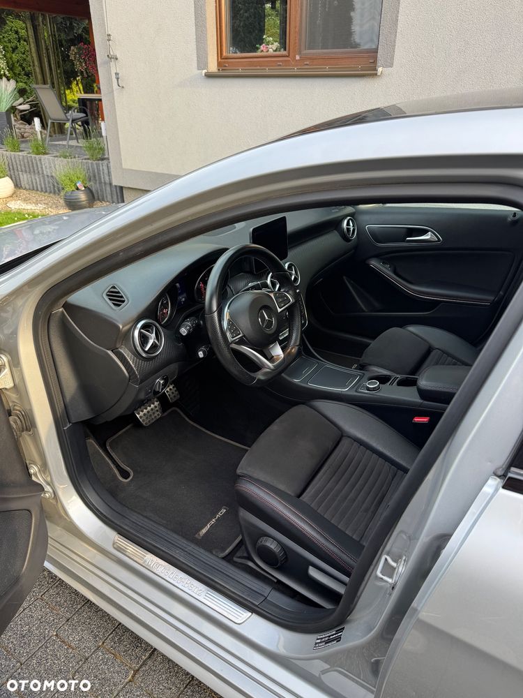 Mercedes-Benz Klasa A 180 d 7G-DCT AMG Line - 11