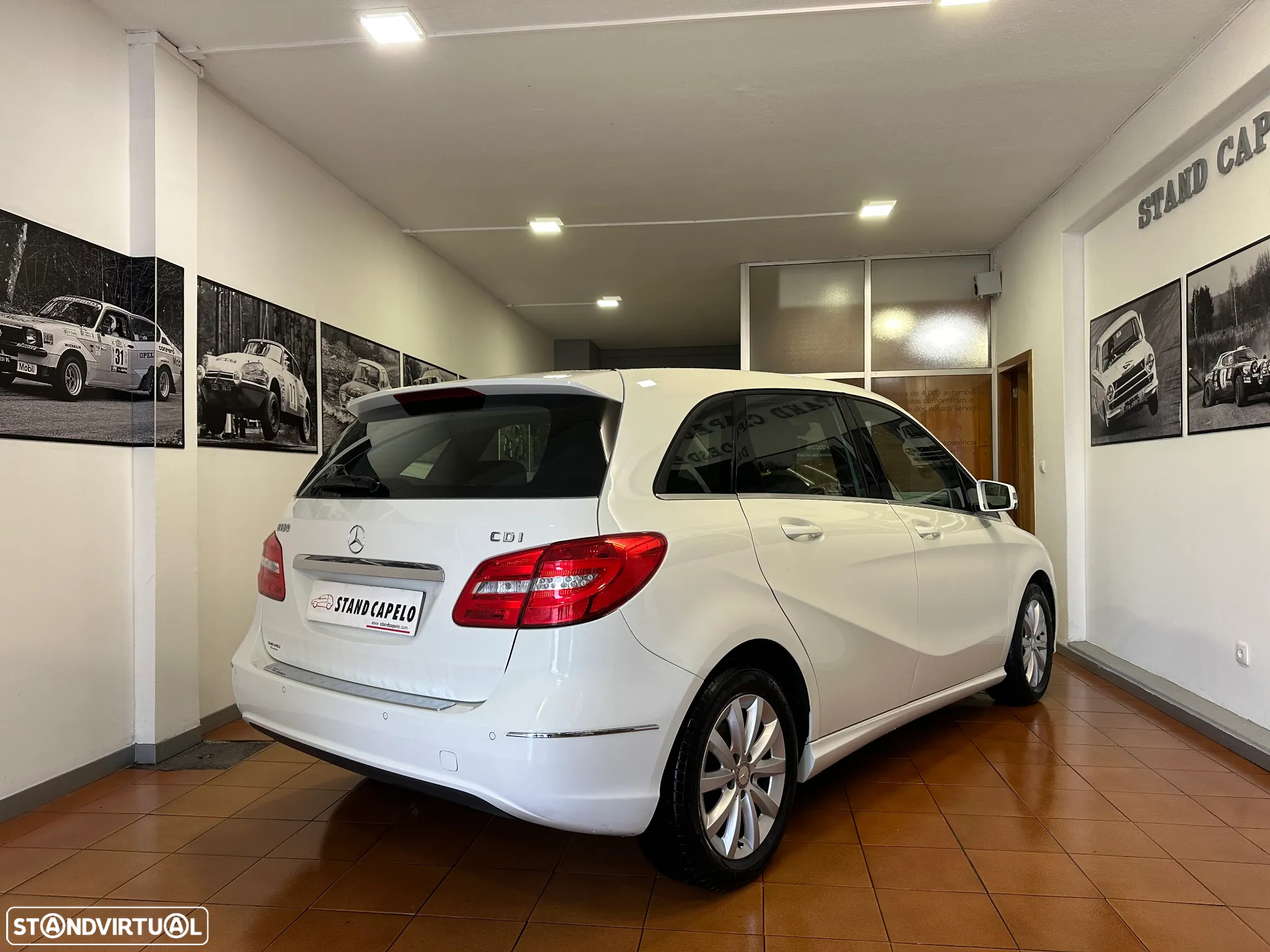 Mercedes-Benz B 180 CDI (BlueEFFICIENCY) - 4