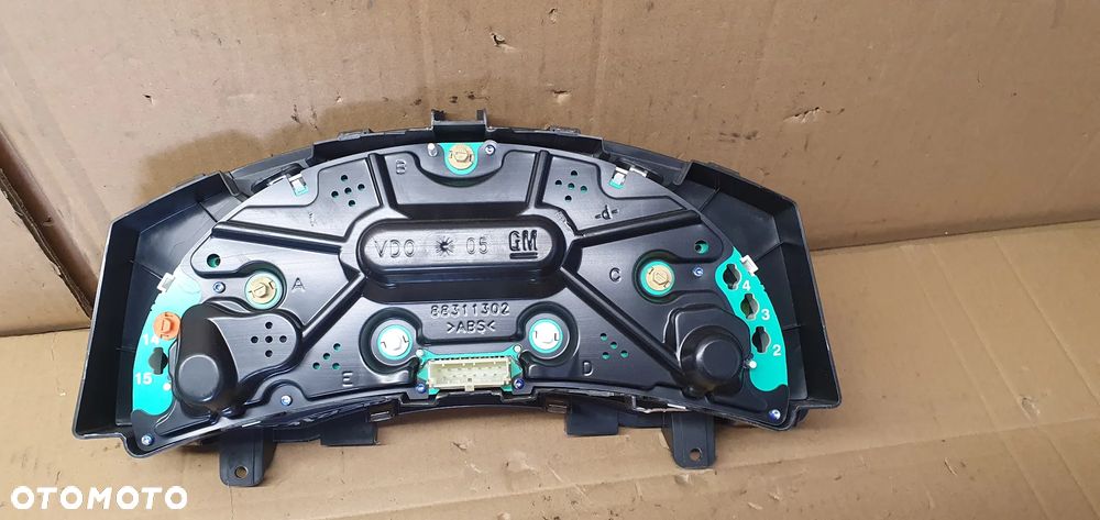 Licznik zegary oryginał Europa Opel Meriva A 1.6 16V 13173386YB 13173386 - 5