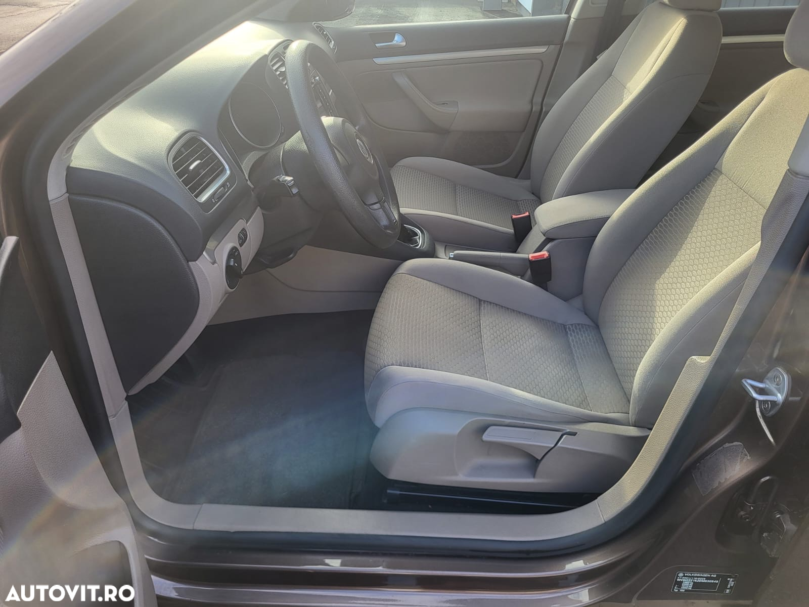 Volkswagen Golf Variant 1.6 TDI DPF Comfortline - 7