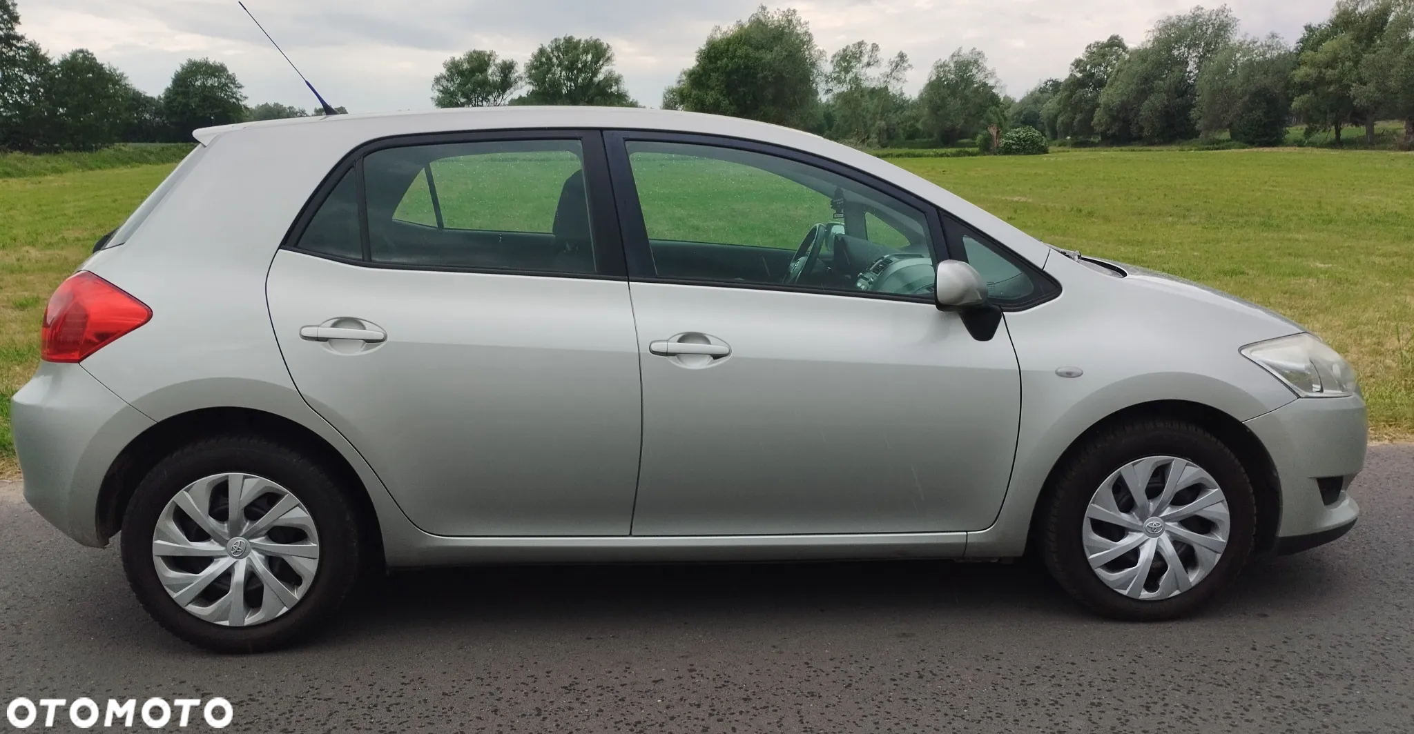Toyota Auris 1.6 VVT-i Sol - 5