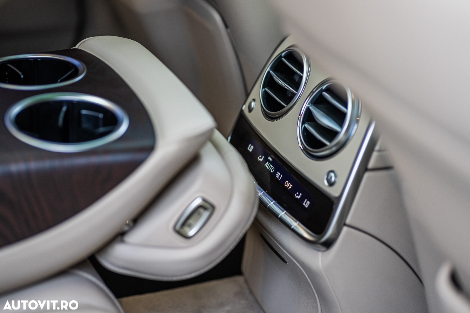 Mercedes-Benz S 350 d 4MATIC Aut - 17