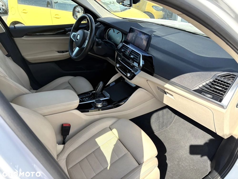 BMW X4 xDrive30i xLine sport - 29