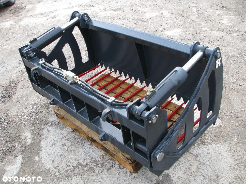 Inny Wycinak do kiszonki 1,75m Kellfri dwa siłowniki, Krokodyl 1,4; 1,6; 1,8; 2,0m Metal-Fach / Euromasz, Łyżka chwytakowa-Łyżko krokodyl, Łyżka materiałó sypkich 1,6; 1,8; 2,0; 2,2; 2,4m Metal-Fach / Pronar, Chwytak Bel, Chwytak do obornika, widły do obornika - 2