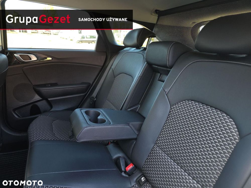 Kia Ceed 1.5 T-GDI Business Line - 16