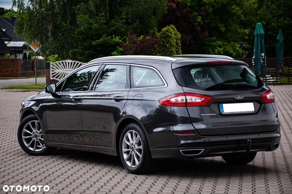 Ford Mondeo Turnier 2.0 TDCi ECOnetic Start-Stopp Business Edition - 12