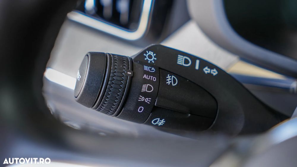 Volvo XC 60 T8 Twin Engine AWD Inscription - 18